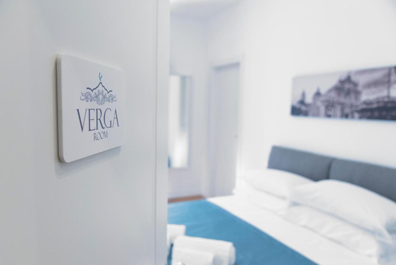 Civicocento Charming Rooms คาตาเนีย ภายนอก รูปภาพ