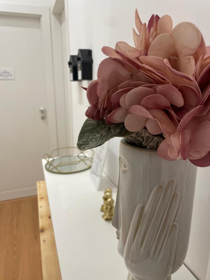 Civicocento Charming Rooms คาตาเนีย ภายนอก รูปภาพ
